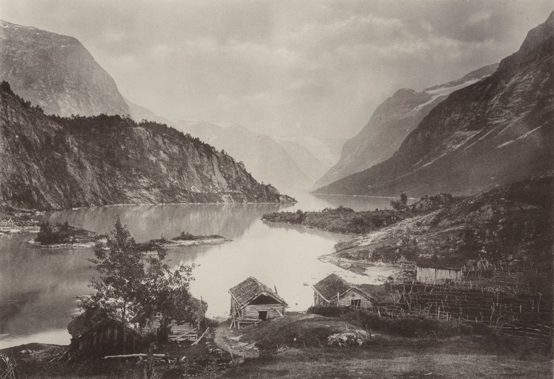 Vue du lac Loen, Nordfjord - Norwegian Photographer