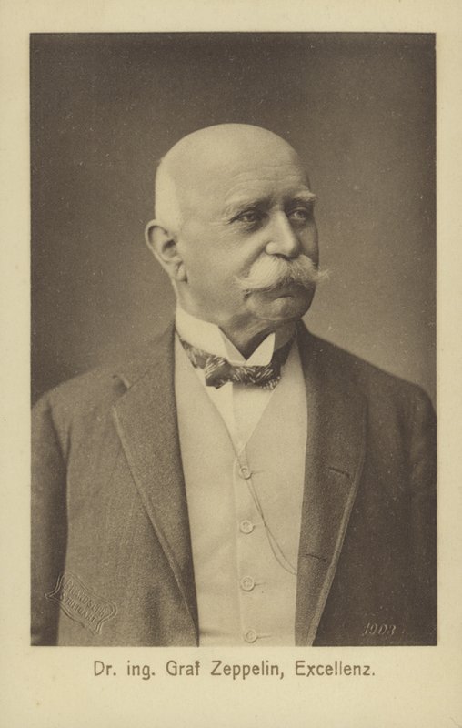 Graf Ferdinand von Zeppelin, concepteur et constructeur de dirigeables allemand - Photographer German