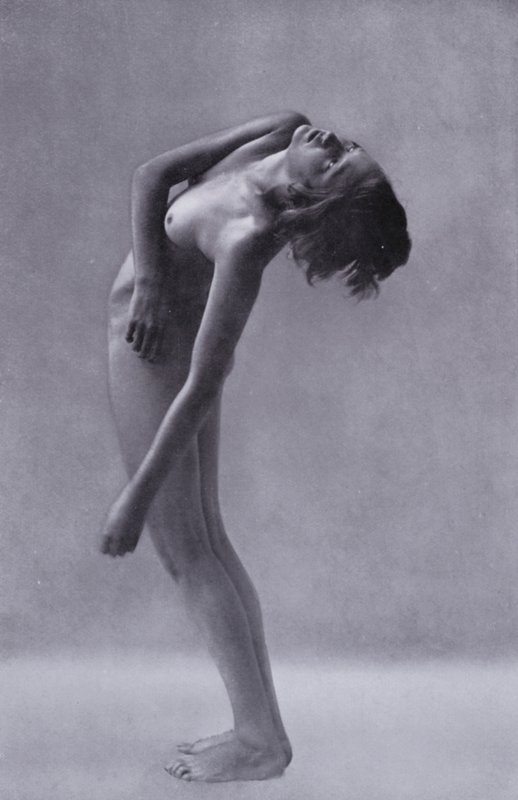 Le Corps Beau, Culture Physique pour Femmes - Photographer German