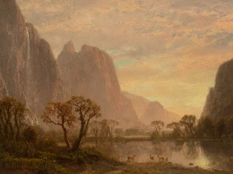 Sentinel Falls et Cathedral Peaks dans la vallée de Yosemite