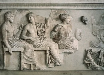 Poséidon, Apollon, Artémis et Aphrodite représentés sur la frise orientale du Parthénon