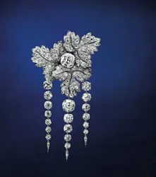 Broche "Feuilles de Groseillier", vers 1855