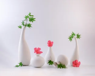 Élégante nature morte florale