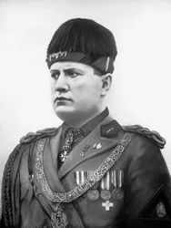 Benito Mussolini (photo n/b)
