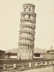 Campanile, Pise, vers 1850 (tirage sur papier albuminé)