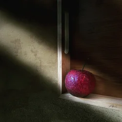 Pomme rouge dans l