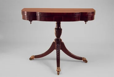 Table à cartes