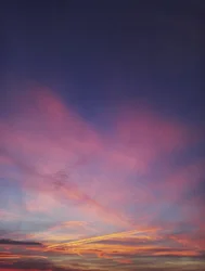 Un ciel aux couleurs chatoyantes au coucher du soleil