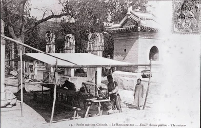 Petit métier : un restaurateur chinois Photographie du début du 20ème siècle - Collection privée
