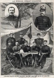 Mission Voulet-Chanoine : portrait du lieutenant Octave Meynier (1874-1961) et du colonel Arsène Klobb (1857-1899) avec en bas de gauche à droite : lieutenant Joalland, sergent Boutel, docteur.
