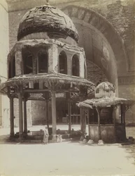 Fontaine dans la mosquée du Sultan Hassan, Égypte