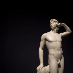 Sculpture antique Apollon se couronnant - 1782 - Antonio Canova, 2019