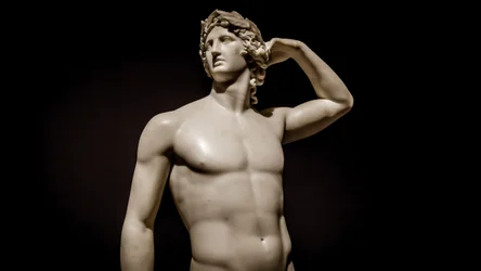Sculpture antique Apollon se couronnant - 1782 - Antonio Canova, 2019