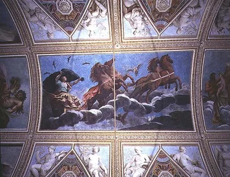La personnification de la nuit chevauchant le ciel dans un char, peinture de plafond