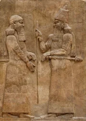 Sargon II et un dignitaire, relief du palais du roi Sargon à Khorsabad, vers 716-713 av. J.-C.