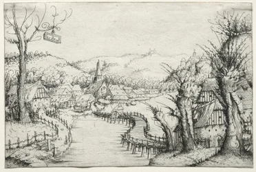 Paysage fluvial avec trois saules dénudés à droite et un long pont de bois sinueux au centre menant à un village