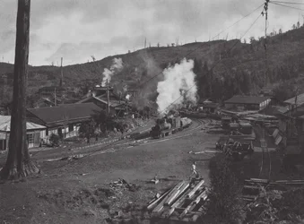Japon : Numanohira, transport de bois