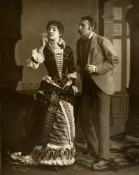 Mary Rorke et Charles Wyndham, acteurs britanniques, 1882
