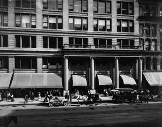 Marshall Field and Company, Chicago, Illinois, USA, vers 1905 (photo n/b)