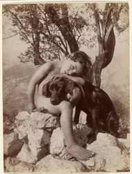 Jeune garçon nu et chien