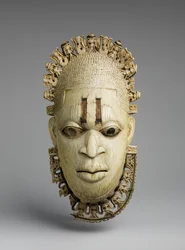 Masque pendentif Iyoba (Reine Mère)