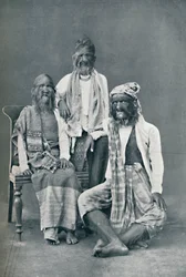 Une Famille Poilue de Mandalay, Birmanie