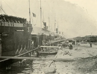À quai, 10 juin, Guerre hispano-américaine, 1898
