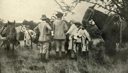 Le général Lawton apprenant des officiers cubains...30 juin, guerre hispano-américaine, 1898, 1899
