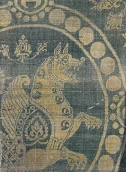 Tissu représentant un simurgh dans un entourage perlé, de Constantinople (détail)