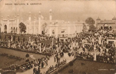 Pavillon indien et jardins, vers 1925