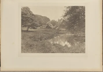 Haddon Hall et Homestead, depuis la rivière