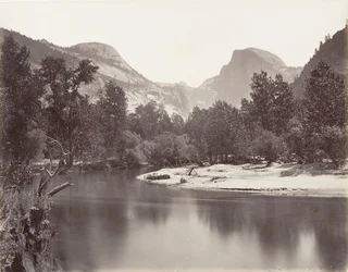 Dôme nord et sud, Yosemite, vers 1872, imprimé vers 1876