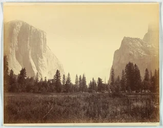 En haut de la vallée depuis le pied du sentier Mariposa, Yosemite, no. 9