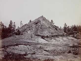 Maison de sudation indienne, comté de Mendocino, Californie, 1863