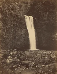 Chutes inférieures de Multnomah, fleuve Columbia, 1867 (photo)