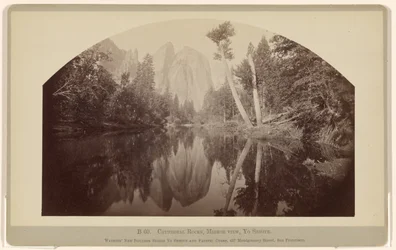 B 60. Cathedral Rocks, vue miroir, Yosemite
