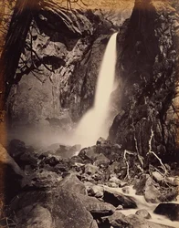 [Chute inférieure de Yosemite, 418 pieds]