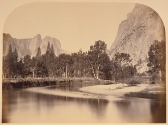 Vue depuis Camp Grove vers le bas de la vallée - Yo Semite