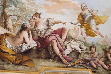 Le repos de Diane parmi les nymphes (Il riposo di Diana tra le Ninfe), par Charles-Andre van Loo (1705-1765), fresque, plafond voûté de la chambre, appartement de la reine, Stupinigi, Piémont, Italie