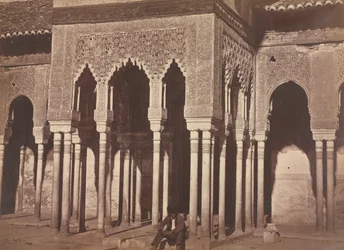 Cour, Alhambra