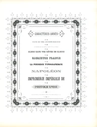 Caractères ornementaux avec cadre décoratif (imprimé)