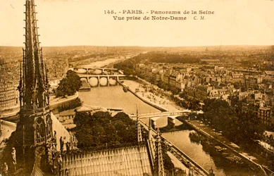 La Seine depuis Notre-Dame, Paris, Seine, Île-de-France, France