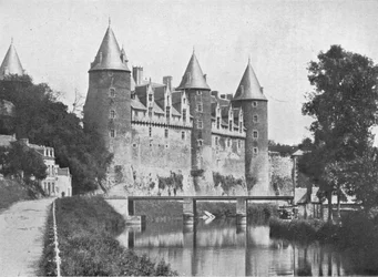 Château de Josselin, siège du duc de Rohan, vers 1913