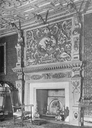 Boston House : La Cheminée du Salon