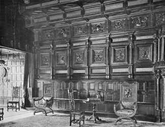 Les Vieux Panneaux dans la Grande Salle