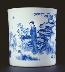 Pot à pinceaux bleu et blanc peint avec une dame et des garçons jouant sur des chevaux de bois dans un jardin, Chongzheng, 1630-44 (porcelaine)