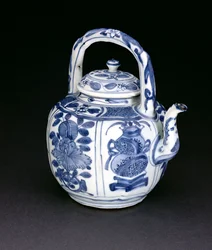 Pot à vin kraak bleu et blanc, Wanli, 1590-1610 (porcelaine)
