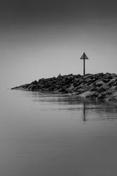 Horizon serein sur la jetée