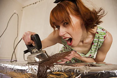 Fer à repasser « Angry Chocolate »