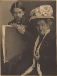 Alvin Langdon Coburn et sa mère, vers 1909 (photo)